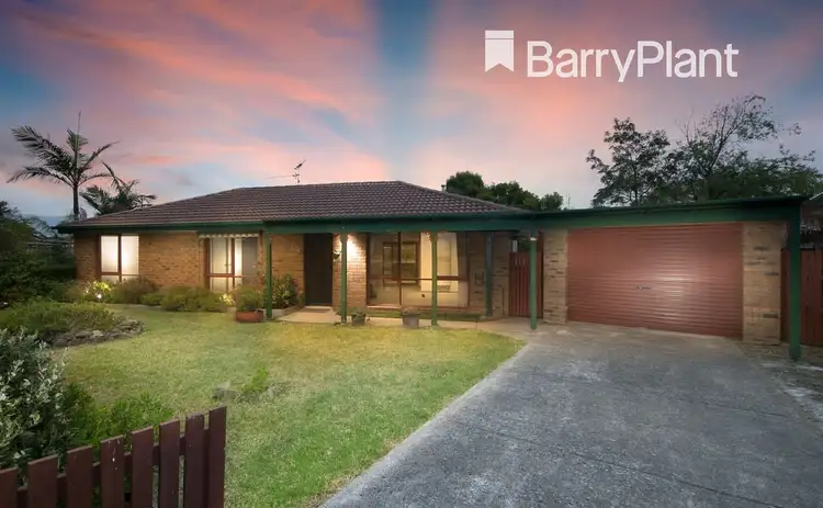 17 Tania Court, Pakenham VIC 3810