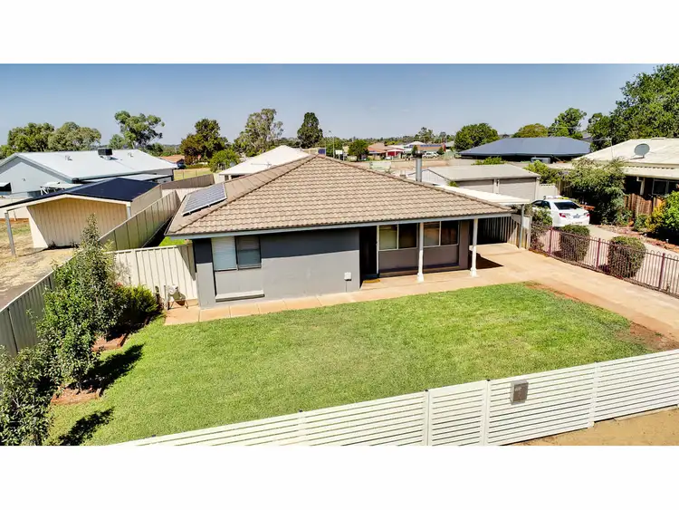 6 Spears Drive, Dubbo NSW 2830