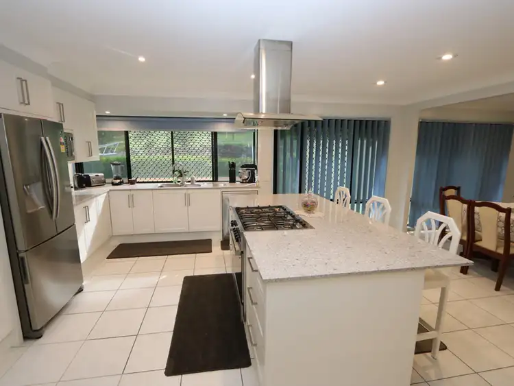 Sixth view of Homely house listing, 4 Pringle Place, Pine Mountain QLD 4306