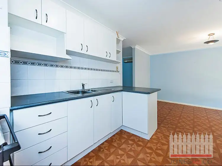 Third view of Homely house listing, 5/106 Broadway, Bassendean WA 6054