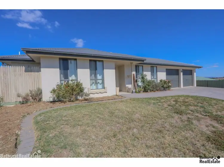 9 Ruby Place, Kelso NSW 2795