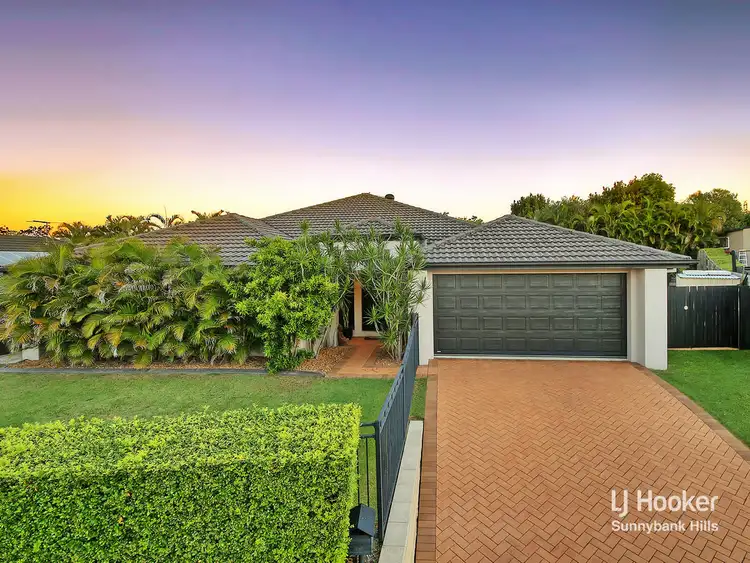 28 Glenelg Place, Parkinson QLD 4115