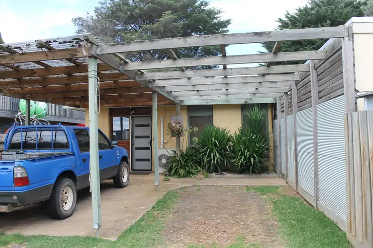 Second view of Homely house listing, 3 Bowman Road, Wimbledon Heights VIC 3922