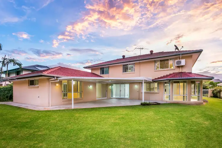 4 Poinciana Crescent, Stretton QLD 4116