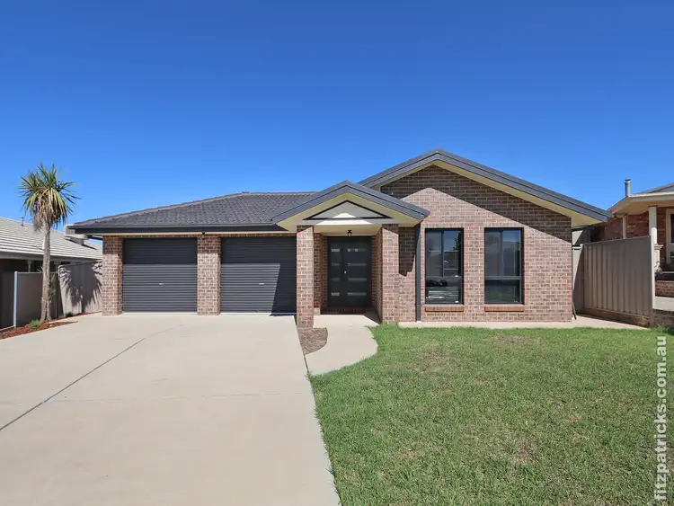 63 Barrima Drive, Glenfield Park NSW 2650