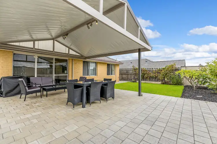 6 Ginnini Lane, Ellenbrook WA 6069