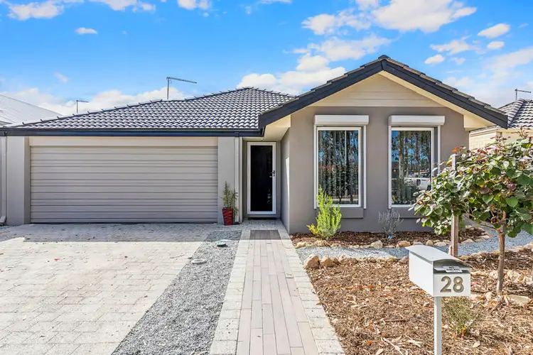 28 Sirocco Promenade, Dayton WA 6055
