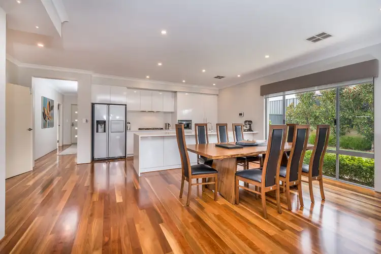 Sixth view of Homely house listing, 32 Wildwood Mews, Carramar WA 6031
