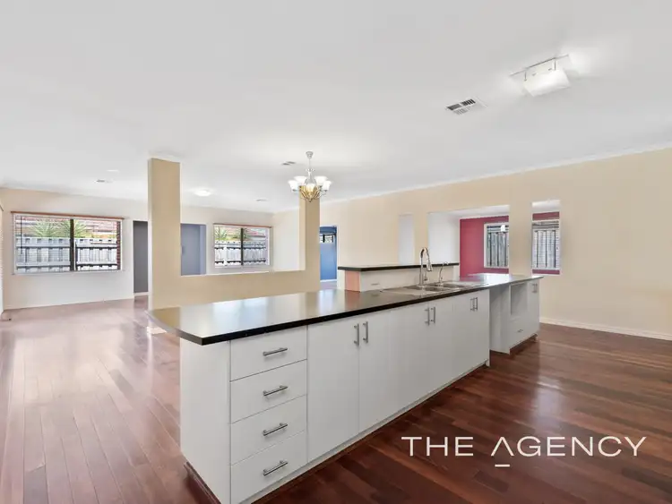 11 Fewson Turn, Ellenbrook WA 6069
