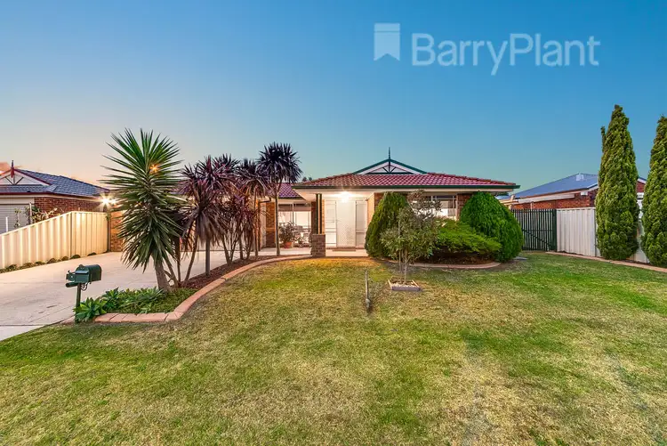 4 Cobalt Court, Pakenham VIC 3810