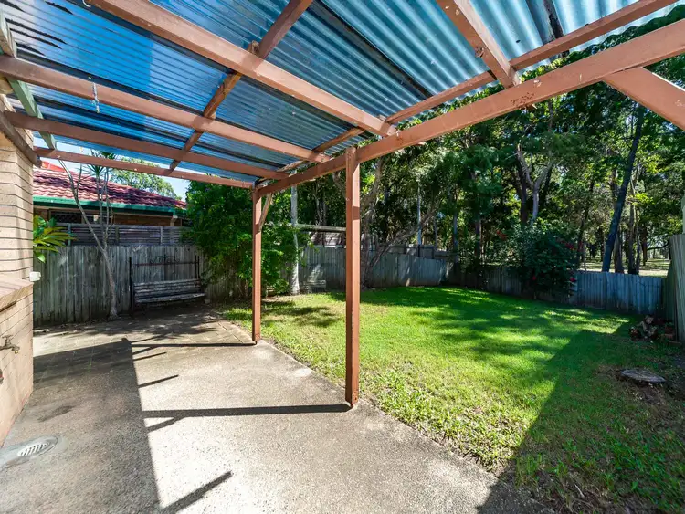 Fifth view of Homely semi-detached listing, 1/7 Woodgate Place, Paradise Point QLD 4216