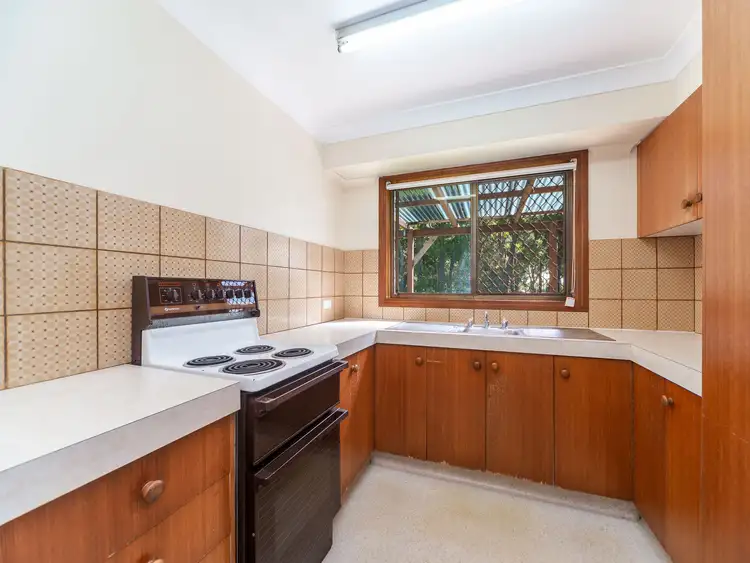 Sixth view of Homely semi-detached listing, 1/7 Woodgate Place, Paradise Point QLD 4216