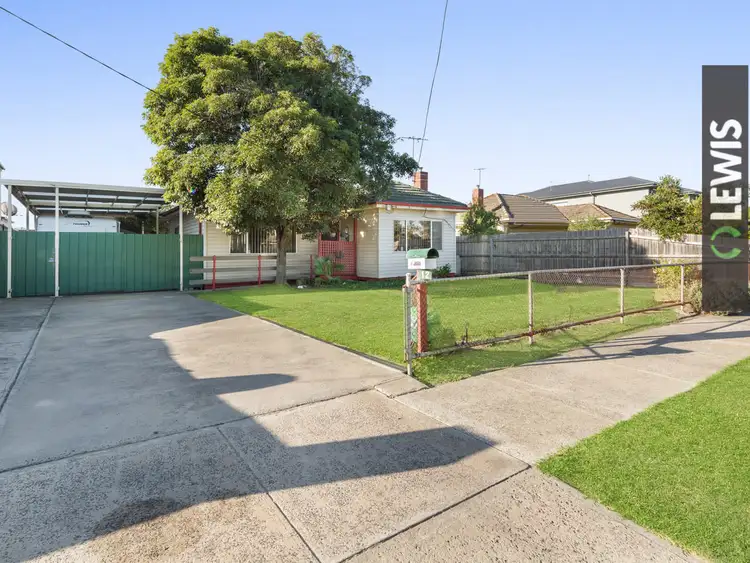 12 Curtin Avenue, Hadfield VIC 3046