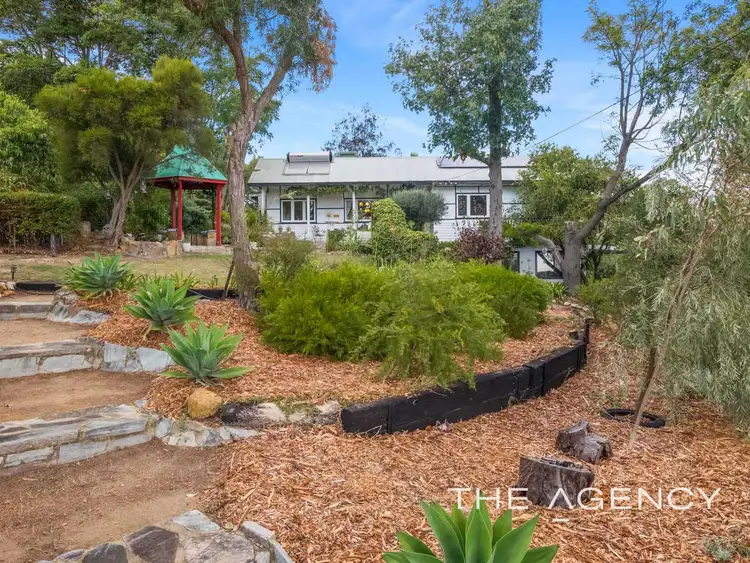 18 Old York Road, Greenmount WA 6056