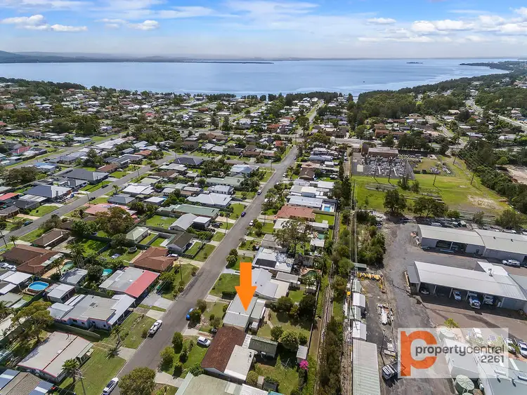 Second view of Homely house listing, 30 Kathleen White Crescent, Killarney Vale NSW 2261