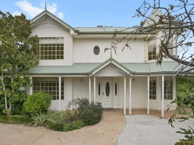 20 Napier Street