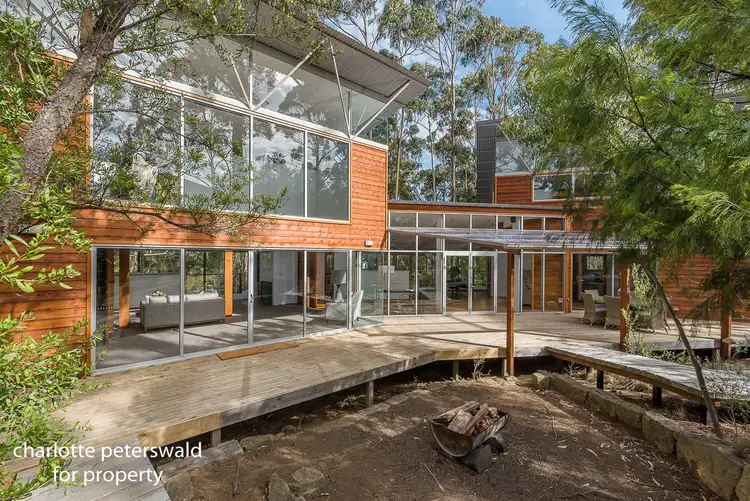 7 Rowan Court, Taroona TAS 7053