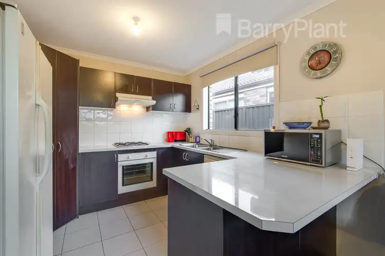 Second view of Homely house listing, 10 Dianella Close, Pakenham VIC 3810