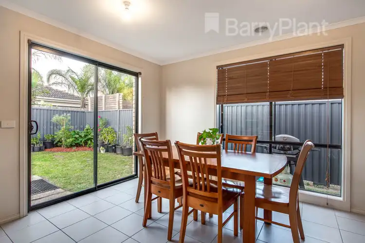 Sixth view of Homely house listing, 10 Dianella Close, Pakenham VIC 3810