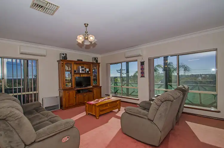Fourth view of Homely house listing, 1/71 Killarney, Lamington WA 6430