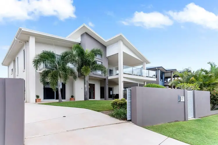 21 Wilson Esplanade, Redland Bay QLD 4165