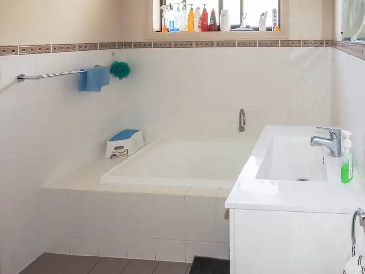 Sixth view of Homely unit listing, 2/13 Newton Street, Port Lincoln SA 5606