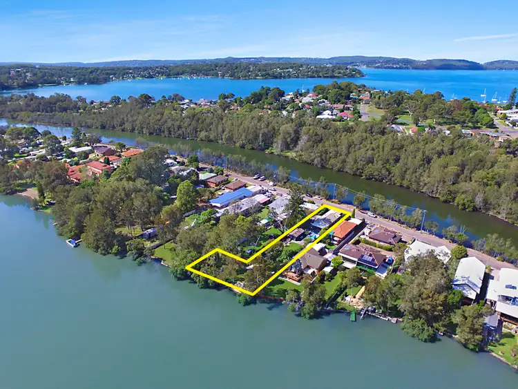 61 Lake Street, Blackalls Park NSW 2283