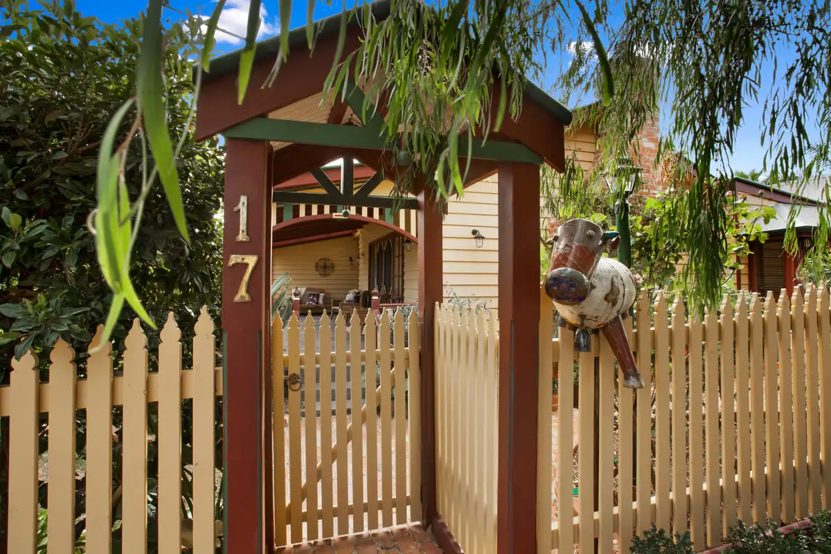 Main view of Homely house listing, 17 Mohilla Street, Mount Eliza VIC 3930