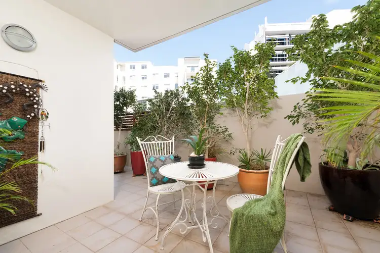 15/4 Delhi Street, West Perth WA 6005