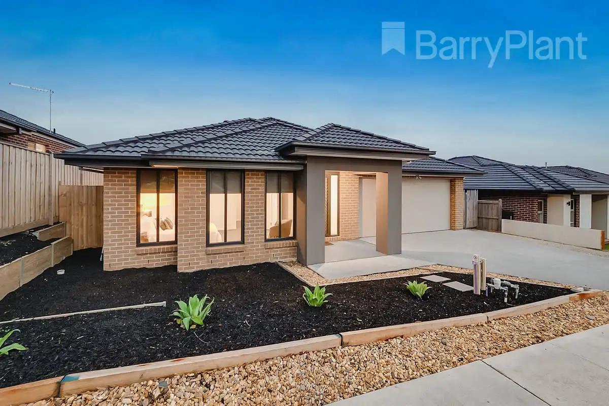 Main view of Homely house listing, 14 Montalto Drive, Pakenham VIC 3810