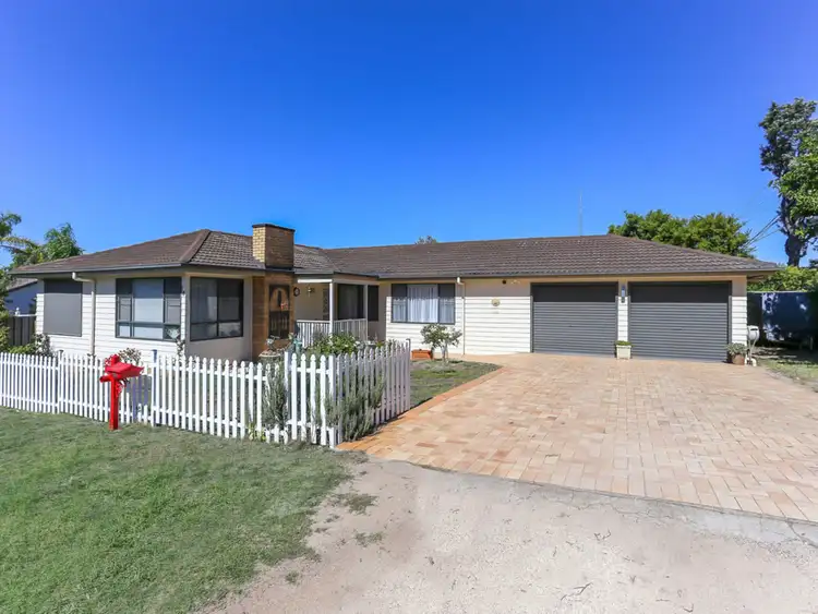 18 Tenth Street, Weston NSW 2326