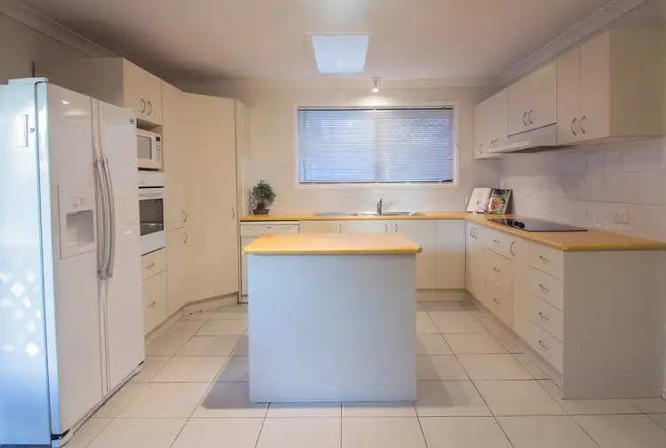 Third view of Homely house listing, 22 Aberdeen Court, Highland Park QLD 4211