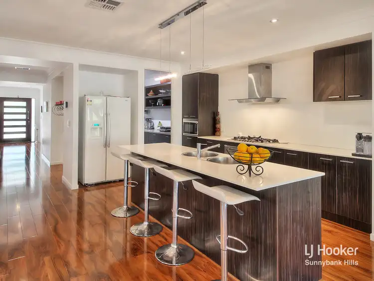 Fifth view of Homely house listing, 16 Injune Circuit, Calamvale QLD 4116