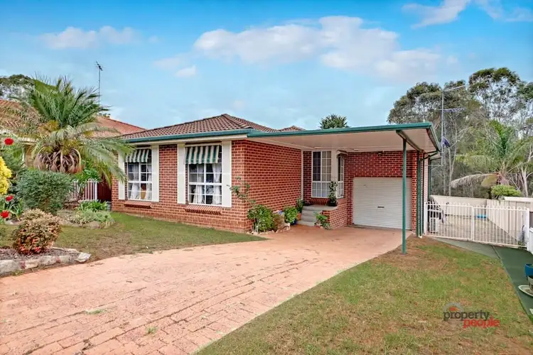 7 Kemp Place, Minto NSW 2566