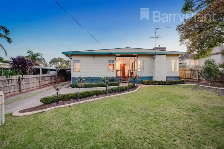 6 Lardner Road, Drouin VIC 3818
