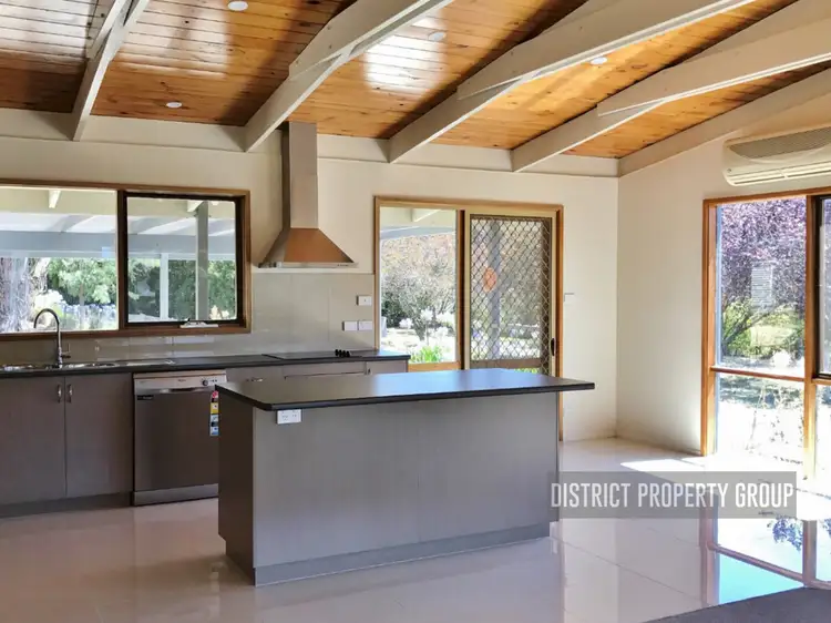 101 Highton Lane, Mansfield VIC 3722