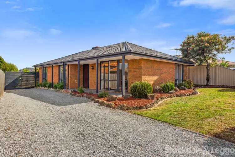 3 Debanne Court, Narre Warren VIC 3805