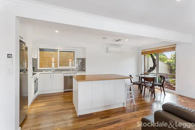 Third view of Homely house listing, 3 Debanne Court, Narre Warren VIC 3805