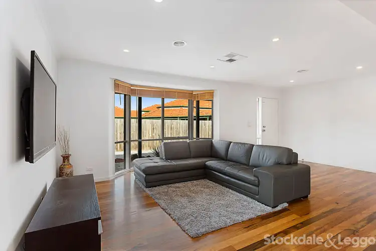 Fourth view of Homely house listing, 3 Debanne Court, Narre Warren VIC 3805