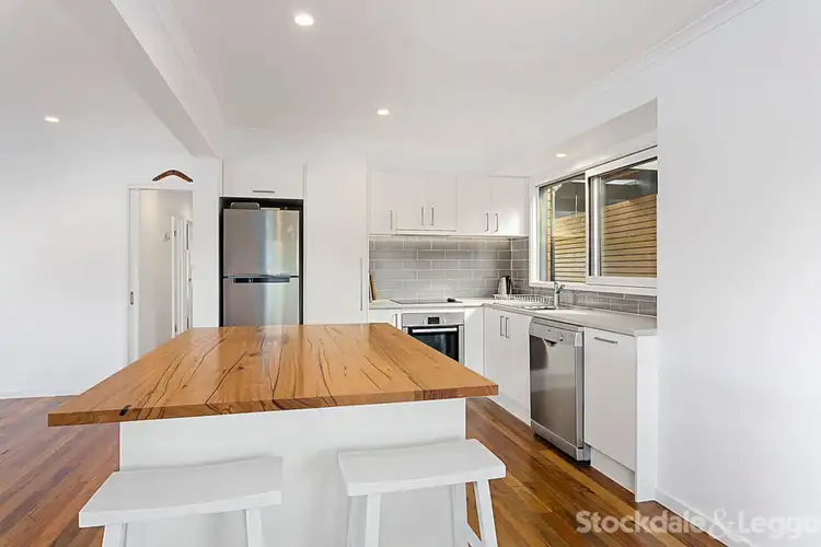 Fifth view of Homely house listing, 3 Debanne Court, Narre Warren VIC 3805