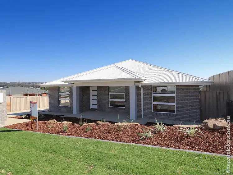 1/110 Brooklyn Drive, Bourkelands NSW 2650