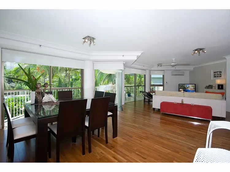 Fifth view of Homely apartment listing, 2/20 Cronin Avenue, Main Beach QLD 4217