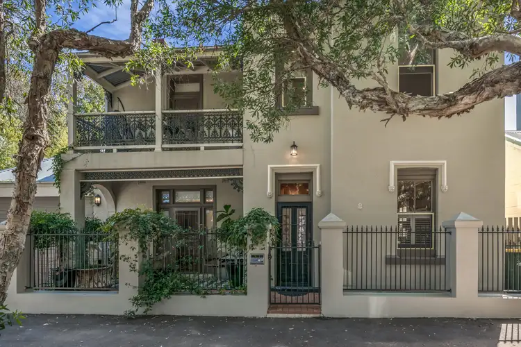 8 Bruce Street, Cooks Hill NSW 2300
