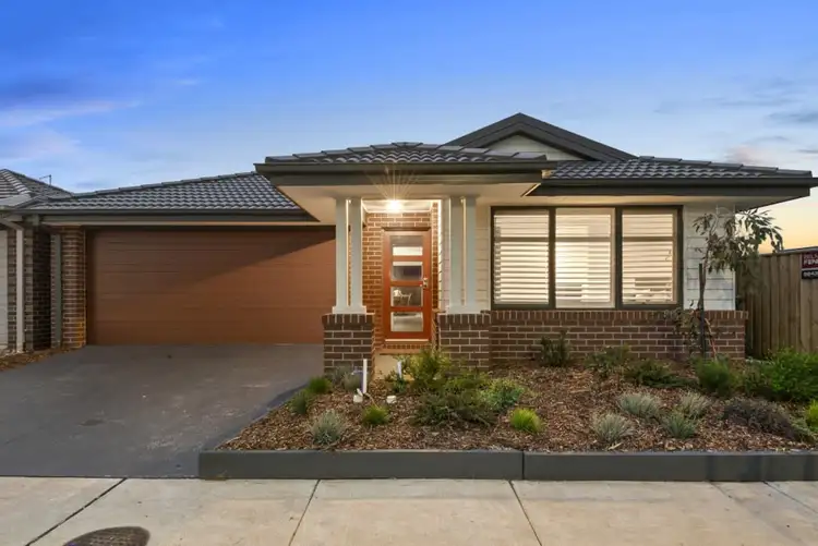 3 Beaumont Avenue, Charlemont VIC 3217