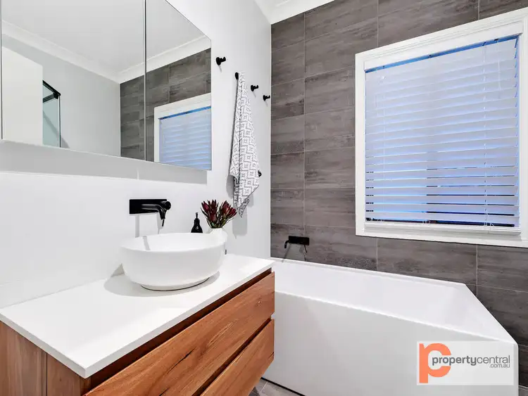 Fifth view of Homely house listing, 7 Lucas Crescent, Berkeley Vale NSW 2261