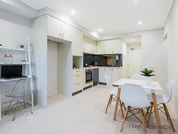 Fifth view of Homely apartment listing, 6/10 Wychcross Street, Westminster WA 6061