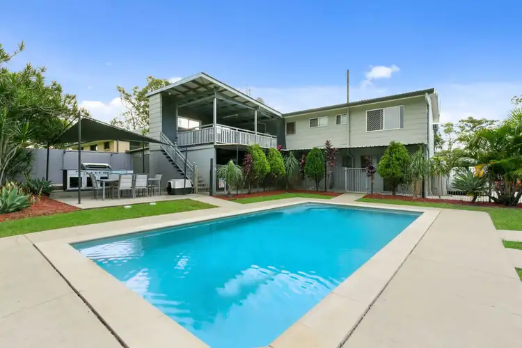 12 Tasman Avenue, Molendinar QLD 4214