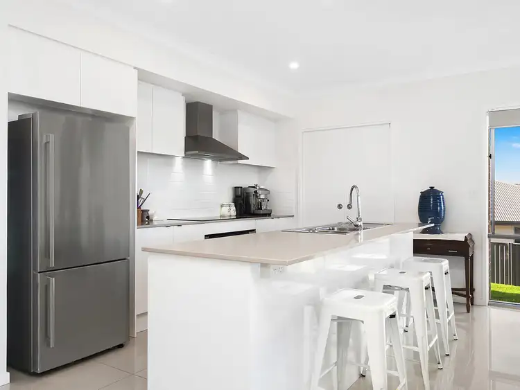 60 Unara Parkway, Cumbalum NSW 2478