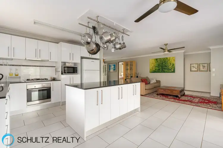 8 Hendrix Street, Windaroo QLD 4207