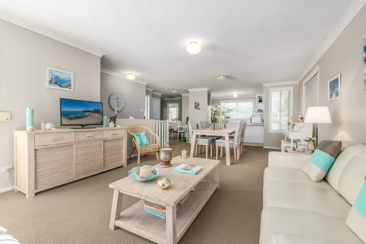 2/4 Downing Street, Charlestown NSW 2290